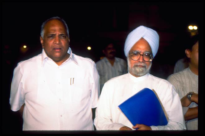 प्रधानमंत्री मनमोहन सिंह की अनदेखी तस्वीरें