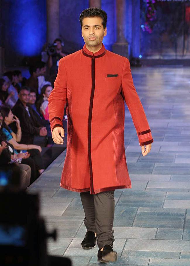 सितारों से सजा मिजवां फैशन शो... | ज्‍वेलरी वीक में सितारे