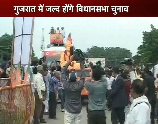 तस्वीरों में मोदी की 'चुनावी यात्रा' का आगाज़ | मोदी का जीवन