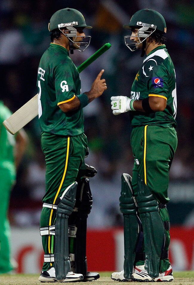 25 सितंबर 2012: तस्वीरों में दिनभर की बड़ी खबरें | पढ़ें