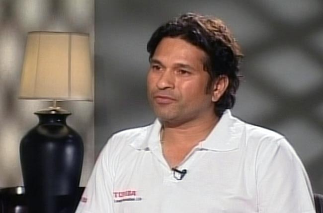 10 सितंबर 2012: तस्वीरों में दिनभर की अहम खबरें | पढ़ें