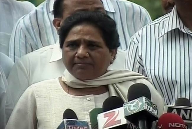 06 सितंबर 2012: तस्वीरों में दिनभर की बड़ी खबरें | पढ़ें