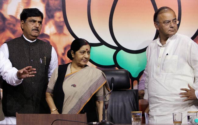 07 सितंबर 2012: तस्वीरों में दिनभर की बड़ी खबरें | पढ़ें