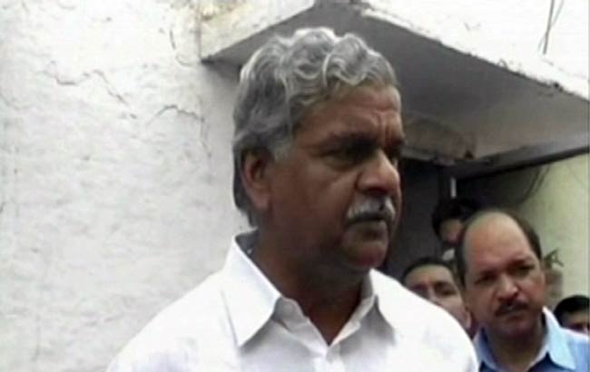 2 सितंबर, 2012: तस्वीरों में दिन की बड़ी खबरें | पढ़ें