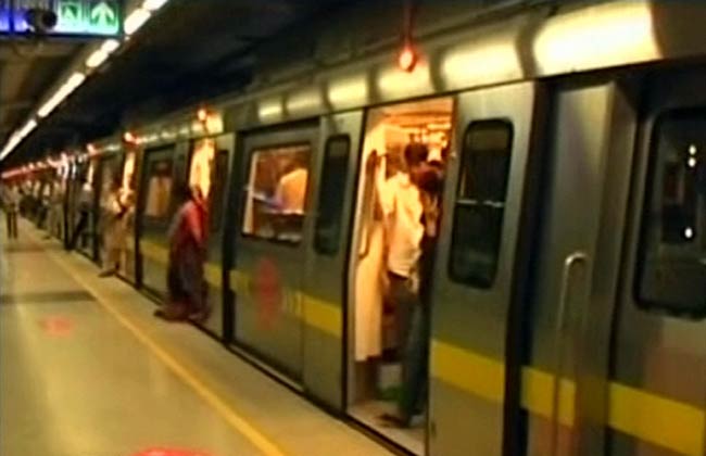 23 सितंबर 2012: तस्वीरों में दिनभर की बड़ी खबरें | पढ़ें