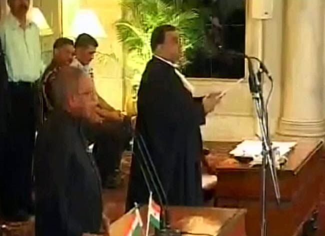 29 सितंबर 2012: तस्वीरों में दिनभर की बड़ी खबरें | पढ़ें