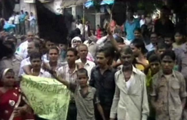 2 सितंबर, 2012: तस्वीरों में दिन की बड़ी खबरें | पढ़ें