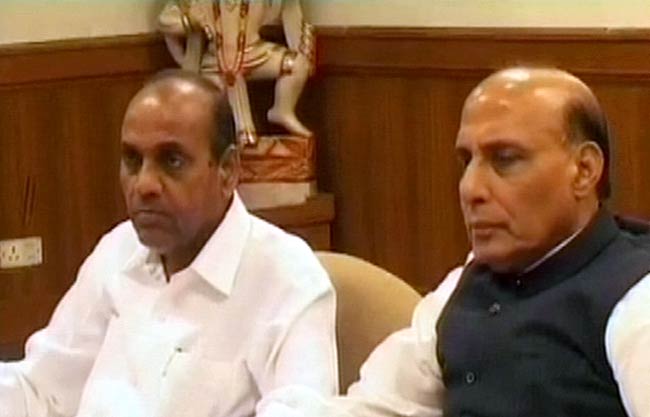 16 सितंबर 2012: तस्वीरों में दिनभर की अहम खबरें | पढ़ें