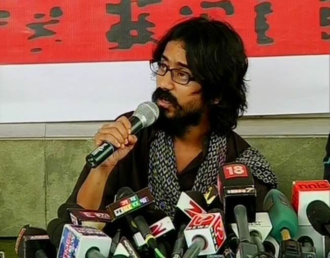 12 सितंबर 2012: तस्वीरों में दिनभर की अहम खबरें | पढ़ें