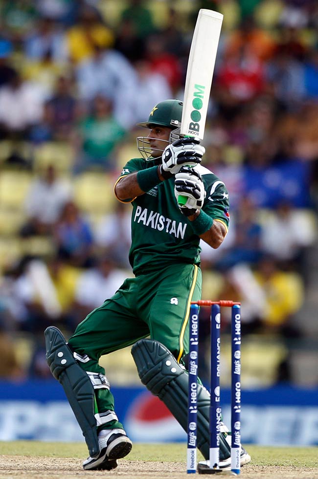 पाकिस्तान ने न्यूजीलैंड को 13 रनों से हराया