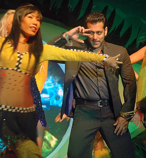 बीते सप्‍ताह मनोरंजन की दुनिया की खास हलचल