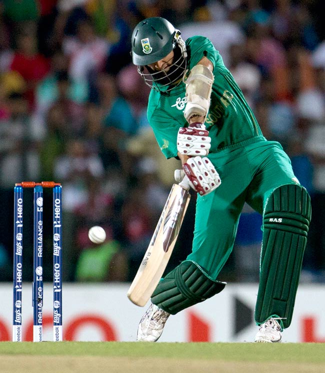 डीविलियर्स ने दिलाई द. अफ्रीका को मेजबानों पर जीत | पढ़ें