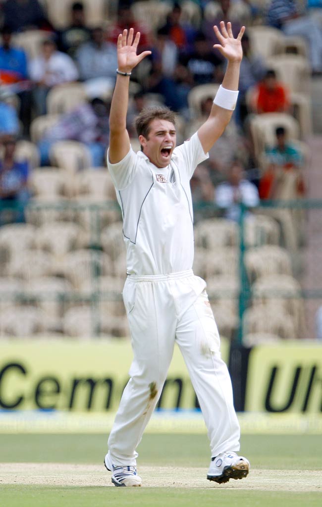 2nd टेस्ट: तीसरे दिन अश्विन की बेहतरीन गेंदबाजी