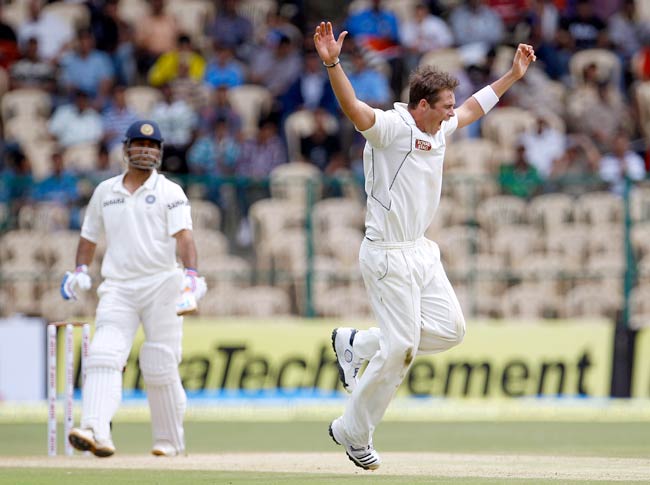 2nd टेस्ट: तीसरे दिन अश्विन की बेहतरीन गेंदबाजी
