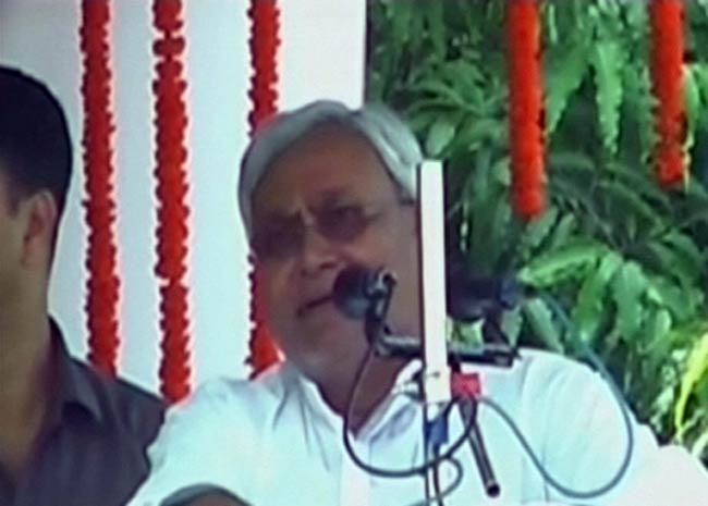 तस्‍वीरों में बीते सप्‍ताह की धमाकेदार खबरें...