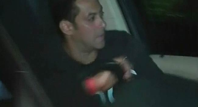 'किंग ऑफ रोमांस' यश चोपड़ा को सितारों की श्रद्धांजलि