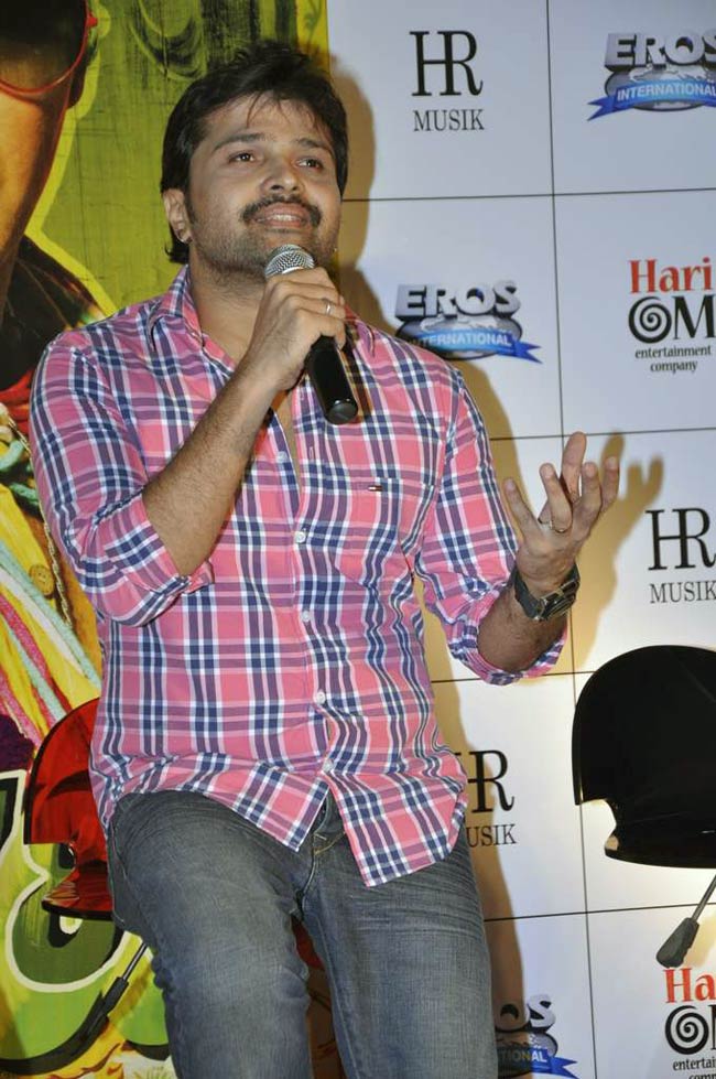 फिल्‍म 'खिलाड़ी 786'  का ट्रेलर लॉन्‍च | हिट जोड़ी