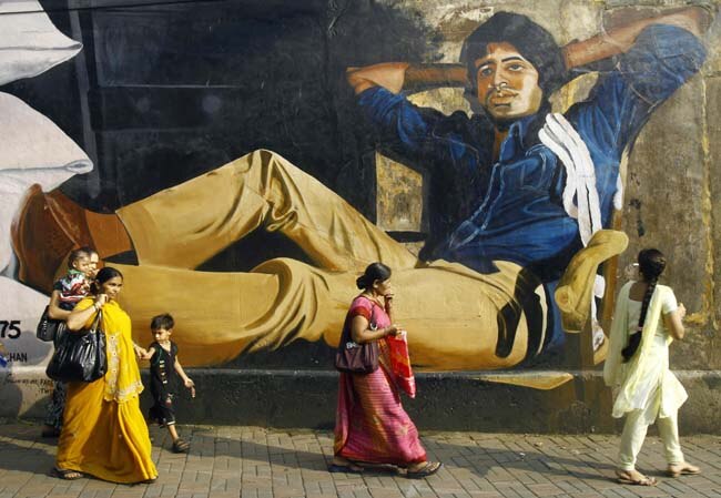 बिग बी के 70वें जन्मदिन का 'महाजश्न' | अनदेखी तस्‍वीरें...