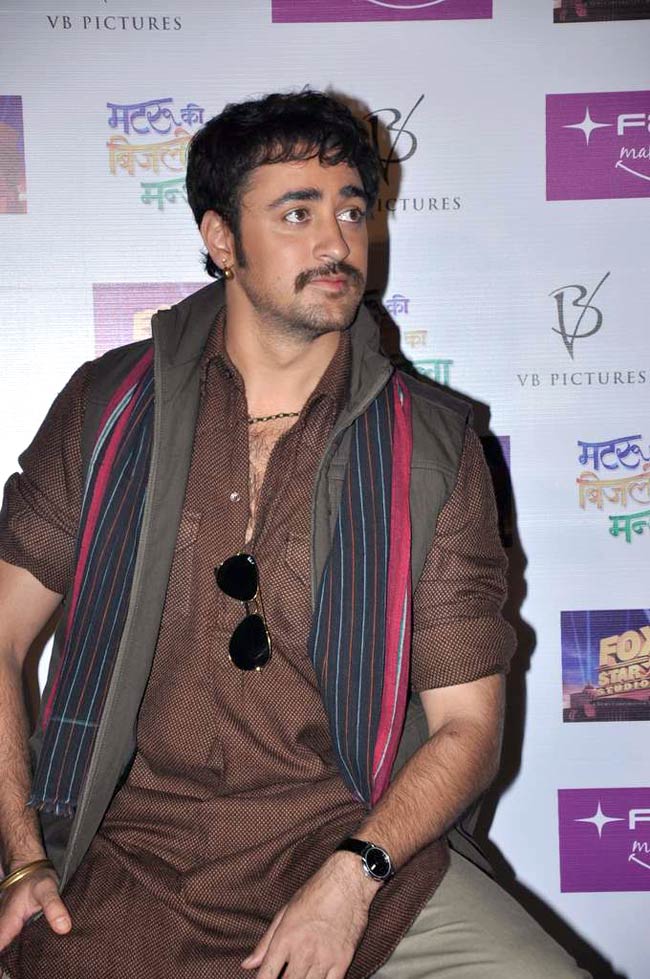 'मटरू की बिजली...’ का ट्रेलर लांच  | ग्लैमर का तड़का