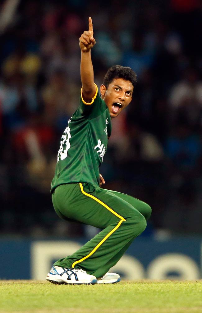 पाकिस्तान से हारा ऑस्ट्रेलिया, दोनों टीमें सेमीफाइनल में