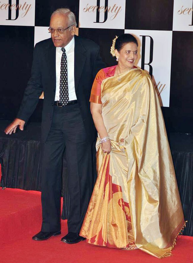 बिग बी के 70वें जन्मदिन का 'महाजश्न' | अनदेखी तस्‍वीरें...