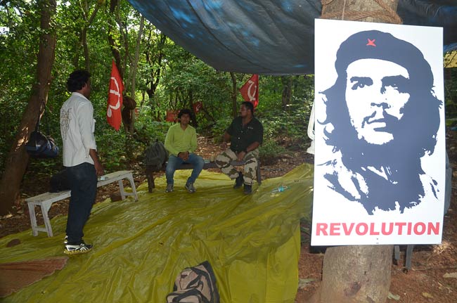 Exclusive: 'चक्रव्‍यूह' के प्रमोशन का अनोखा स्टाइल