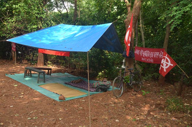 Exclusive: 'चक्रव्‍यूह' के प्रमोशन का अनोखा स्टाइल