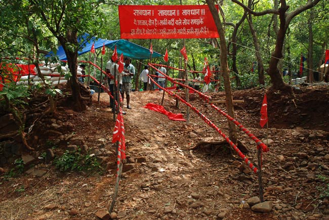 Exclusive: 'चक्रव्‍यूह' के प्रमोशन का अनोखा स्टाइल