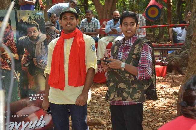 Exclusive: 'चक्रव्‍यूह' के प्रमोशन का अनोखा स्टाइल