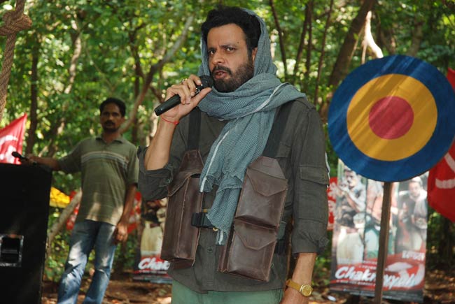 Exclusive: 'चक्रव्‍यूह' के प्रमोशन का अनोखा स्टाइल