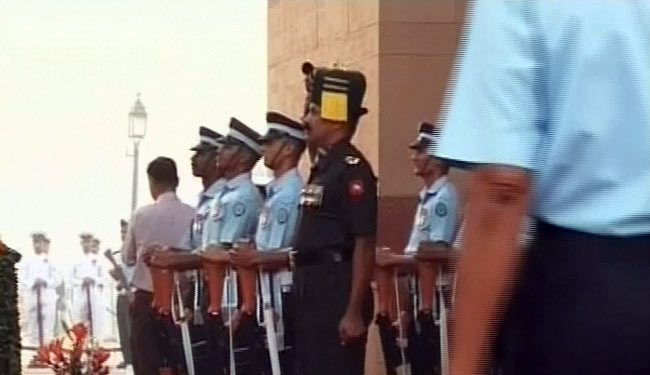 1962 भारत-चीन युद्धः शहीद हुए भारतीय जवानों को श्रद्धांजलि