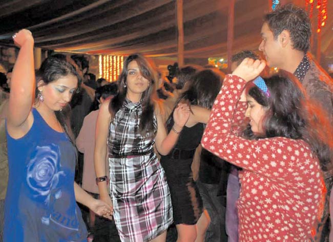 देश के छोटे शहरों की हसीन रातें | पढ़ें इंडिया टुडे