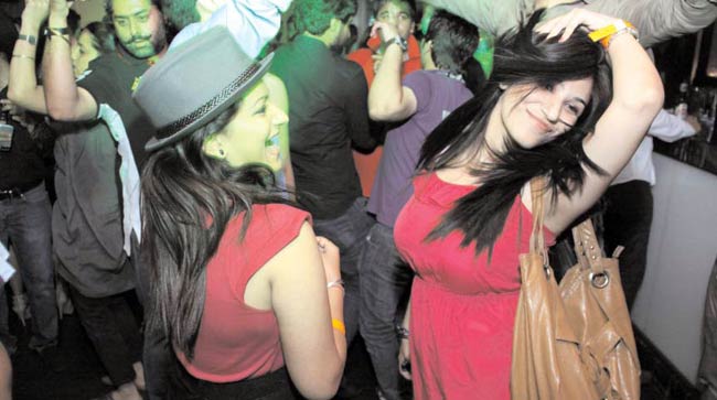 देश के छोटे शहरों की हसीन रातें | पढ़ें इंडिया टुडे