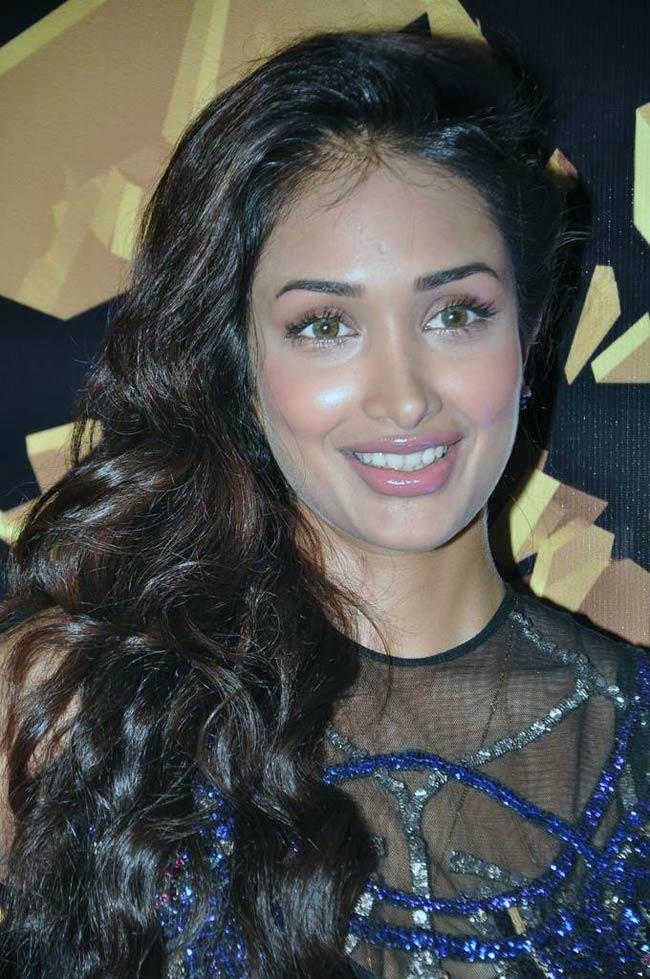 सितारों से रोशन एले ब्‍यूटी अवार्ड... | स्टाइलिश हसीनाएं