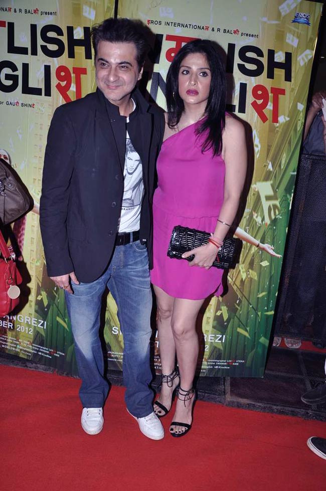 'इंग्लिश विंग्लिश' के प्रीमियर पर उमड़ा बॉलीवुड | फर्स्ट लुक