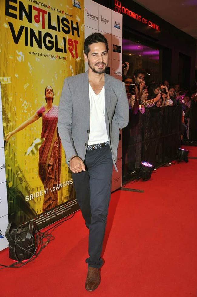 'इंग्लिश विंग्लिश' के प्रीमियर पर उमड़ा बॉलीवुड | फर्स्ट लुक