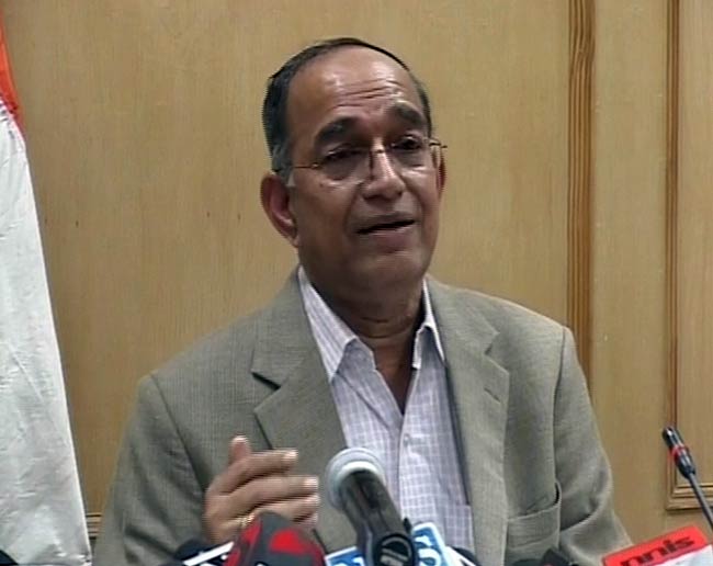 गुजरात और हिमाचल में चुनाव की तारीखें घोषित