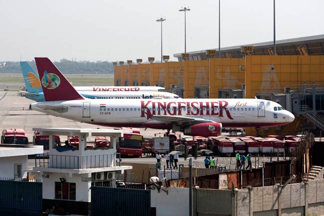 तस्वीरों में 22 अक्टूबर 2012 की बड़ी खबरें