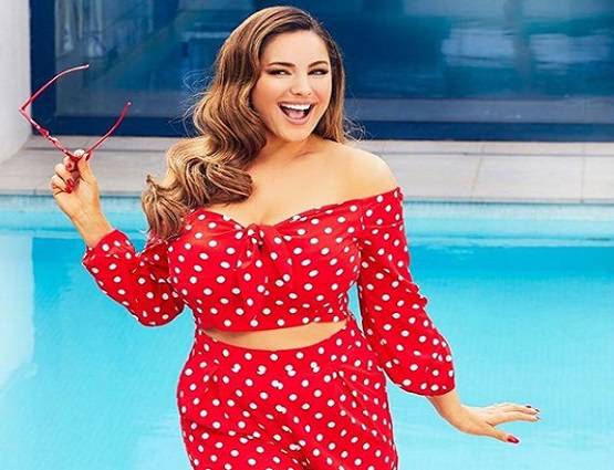 FHM मैगजीन के लिए केली ब्रुक का हॉट फोटोशूट