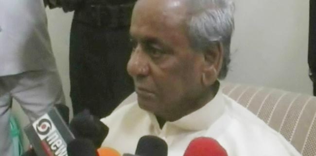 26 अक्टूबर 2012: तस्वीरों में दिनभर की बड़ी खबरें | पढ़ें