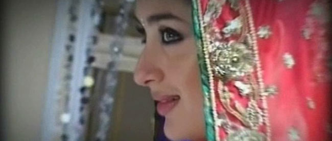 एक दूसरे के हो गए सैफ और करीना | अनदेखी करीना