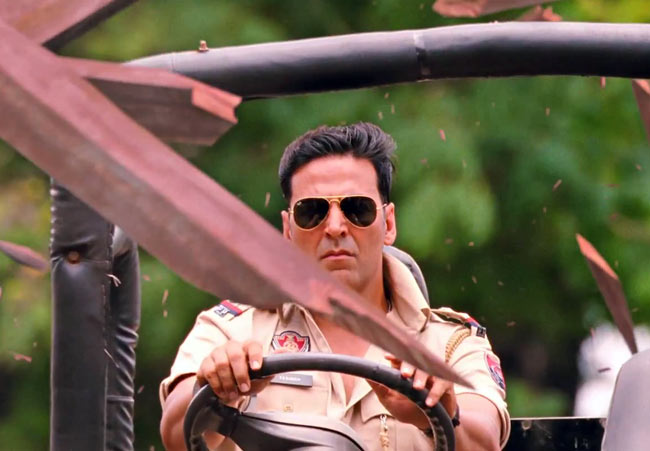 'खिलाड़ी 786' का फर्स्टलुक | बॉलीवुड की हिट जोड़ी