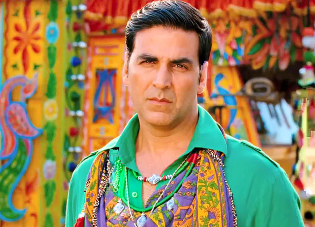 'खिलाड़ी 786' का फर्स्टलुक | बॉलीवुड की हिट जोड़ी