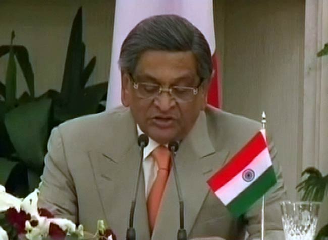 25 अक्टूबर 2012: तस्वीरों में दिनभर की बड़ी खबरें | पढ़ें