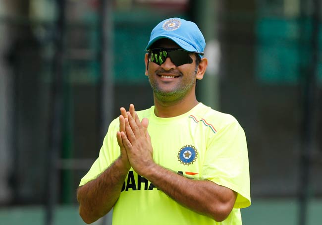 03 अक्टूबर 2012: तस्वीरों में दिनभर की बड़ी खबरें | पढ़ें