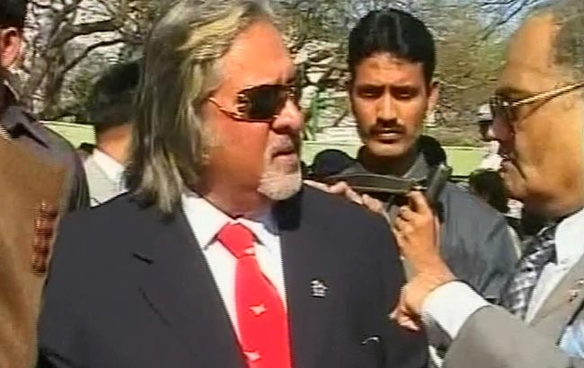 27 अक्टूबर 2012: तस्वीरों में दिनभर की बड़ी खबरें