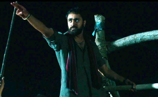 'मटरू की बिजली...' का फर्स्ट लुक | इमरान का नया अवतार