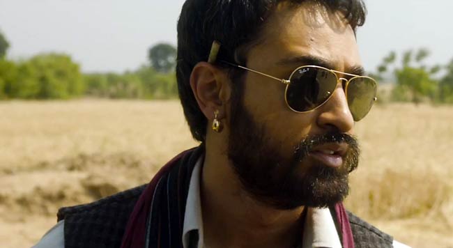 'मटरू की बिजली...' का फर्स्ट लुक | इमरान का नया अवतार