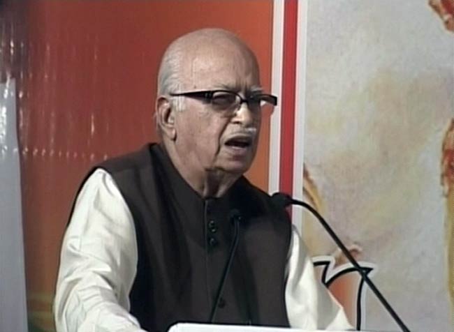 10 अक्टूबर 2012: तस्वीरों में दिनभर की बड़ी खबरें | पढ़ें