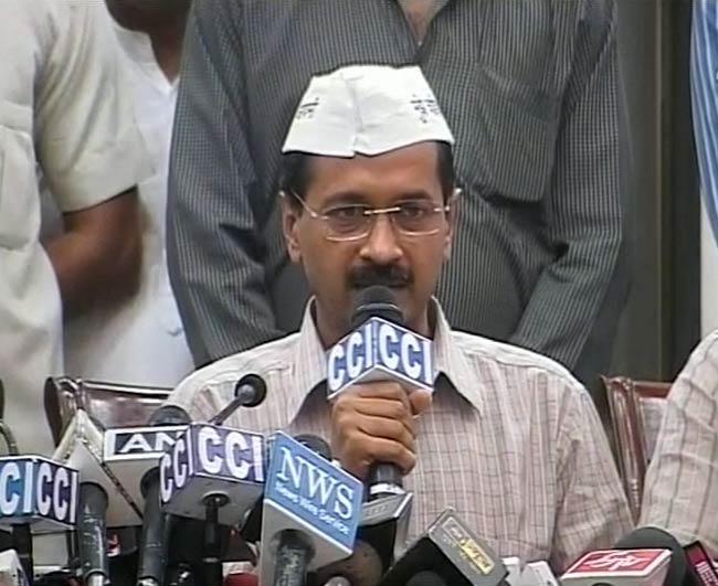 09 अक्टूबर 2012: तस्वीरों में दिनभर की बड़ी खबरें | पढ़ें